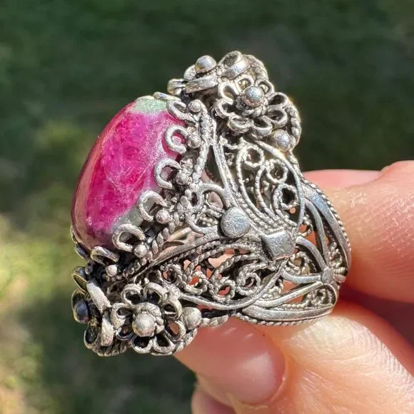 Vintage Sterling Silver Filigree Ring Size 8.5 DGS 925 Turkey Ruby Zoisite Cab